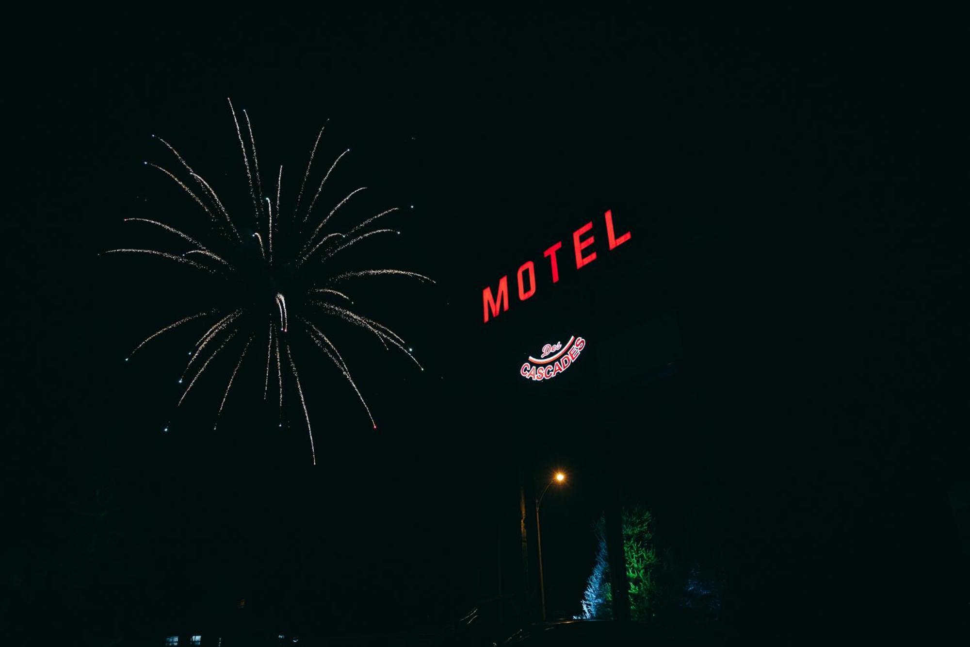 Motel Des Cascades 베생폴 외부 사진
